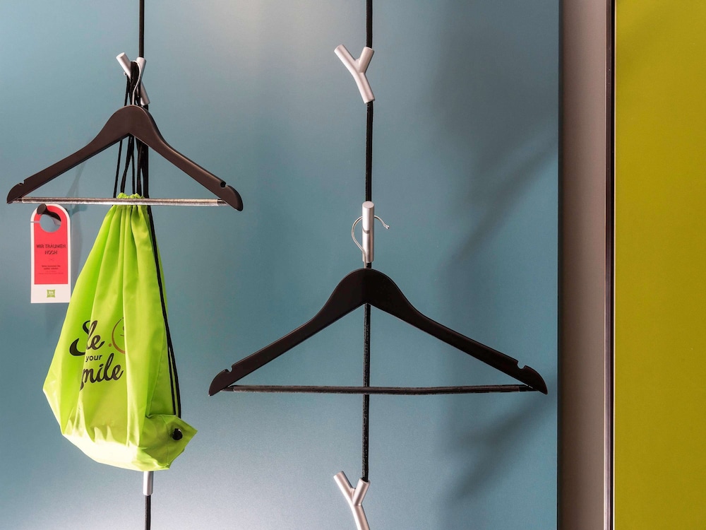 Ibis Styles Stuttgart Vaihingen 41/68