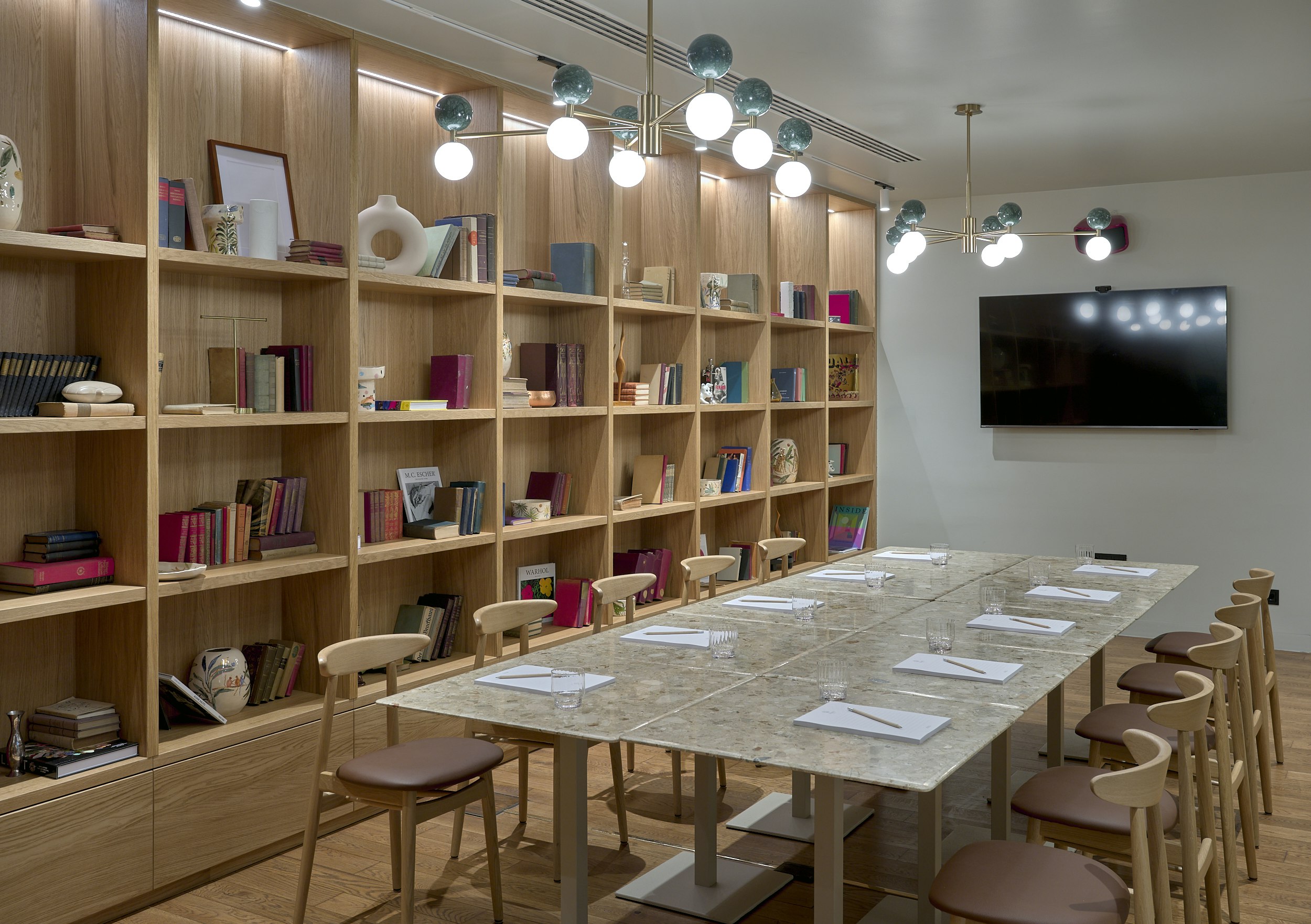 Verno House Budapest, Vignette Collection, an IHG Hotel 38/50