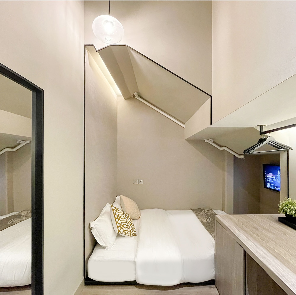 ST Signature Jalan Besar 45/50