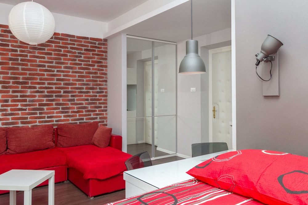 Apartments Aspalathos 43/56