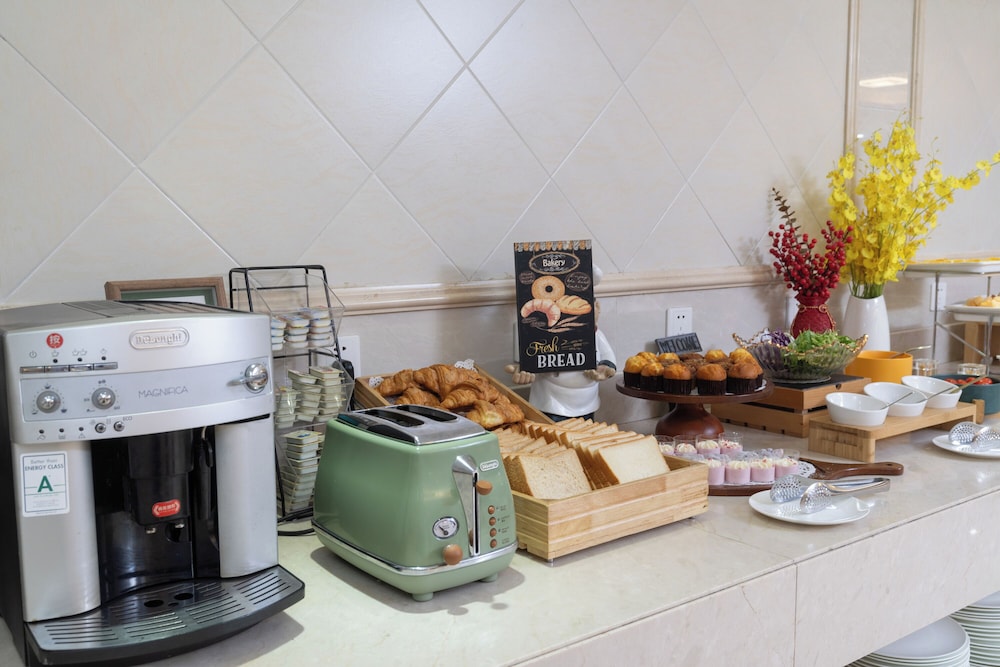 Vienna International Hotel (Shanghai Pudong International Airport Branch) 29/49