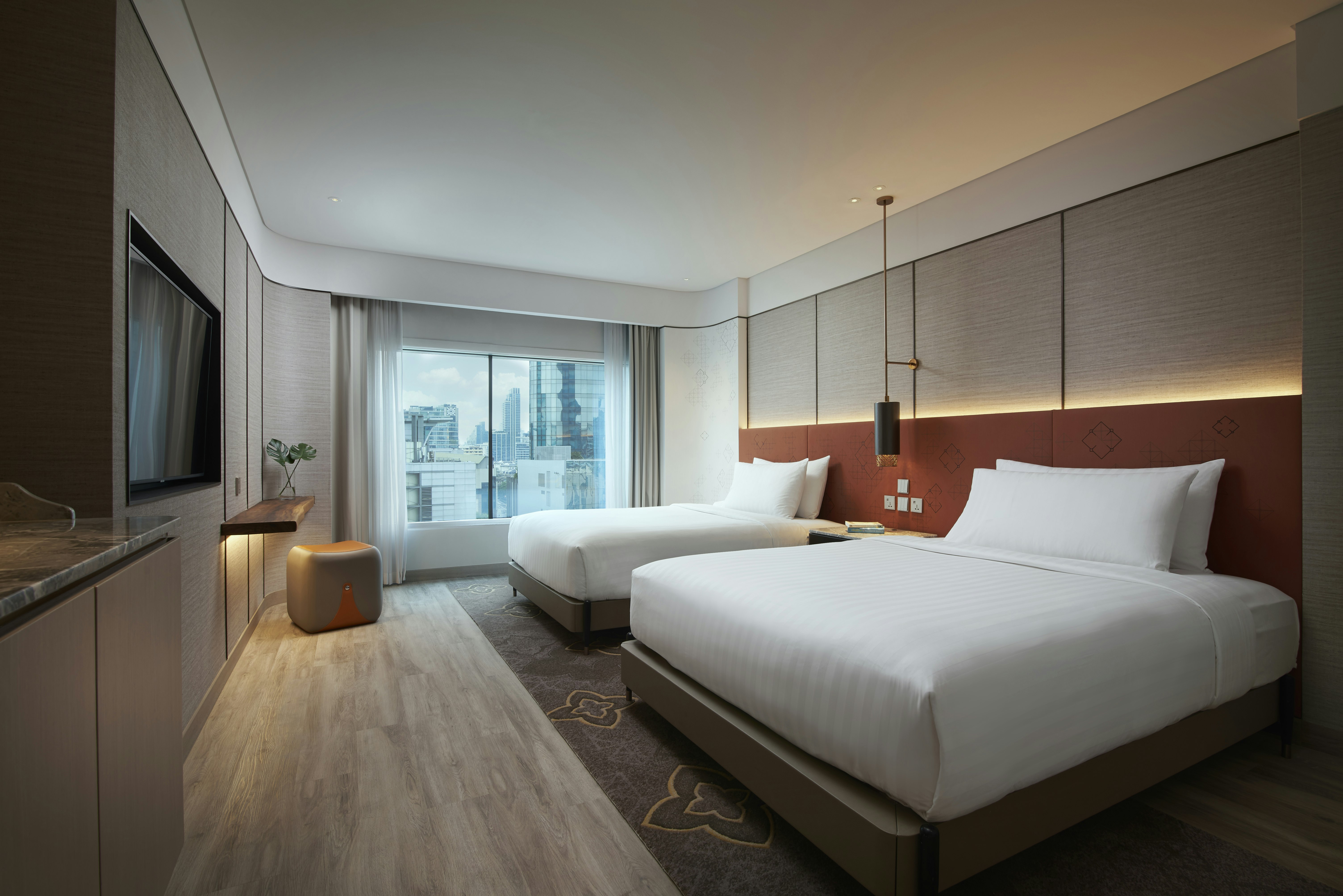 Amari Bangkok 15/50