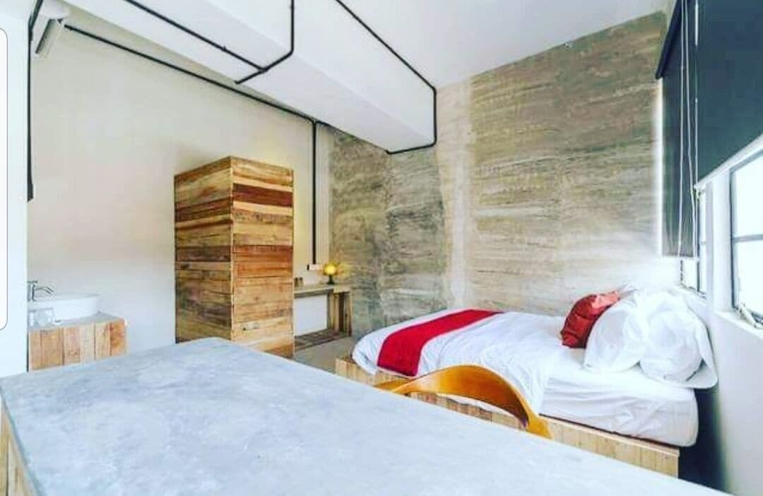 LOFT, DELUXE