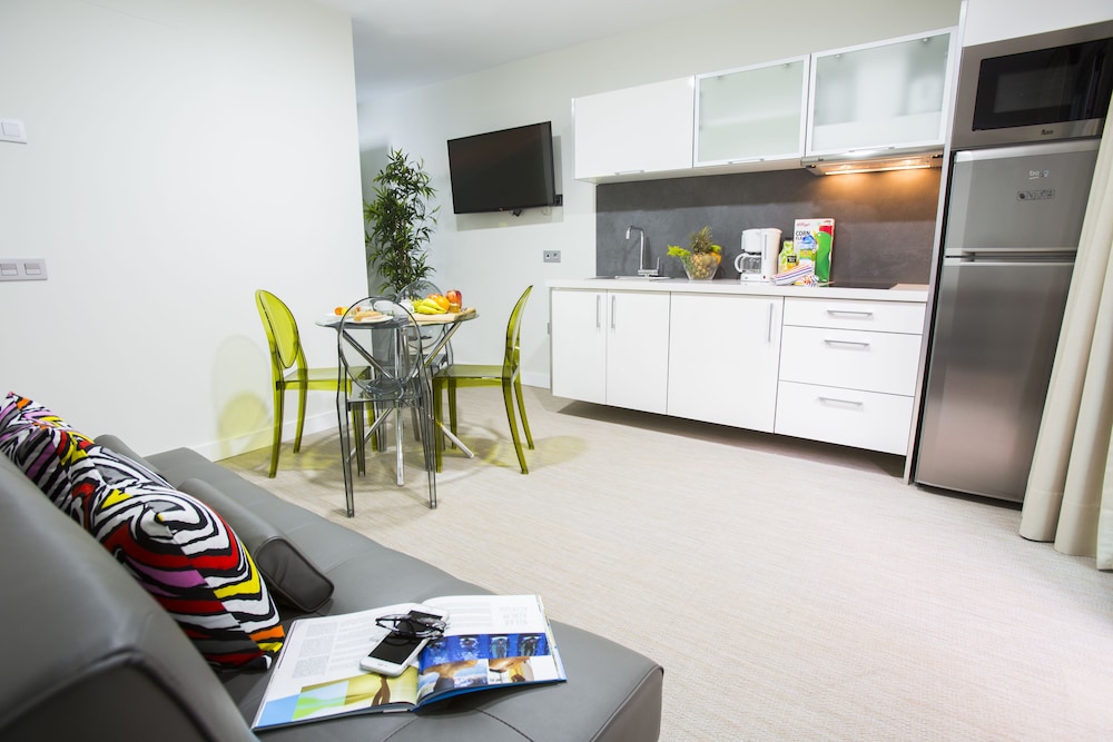 Valentina Beach Apartments And Suites 42/57