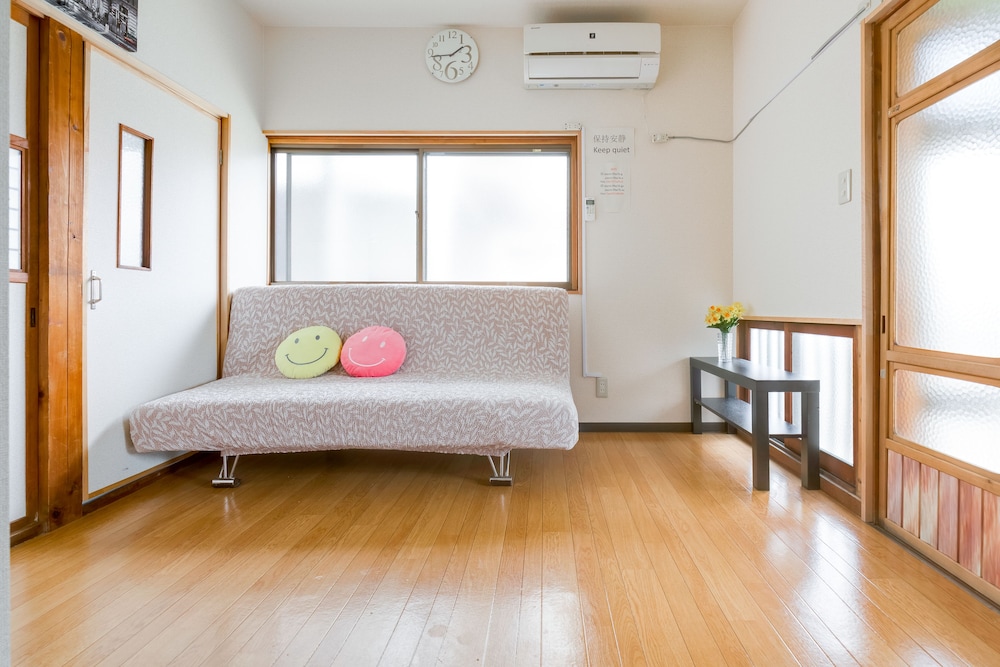 A&Z Guest House 18/39