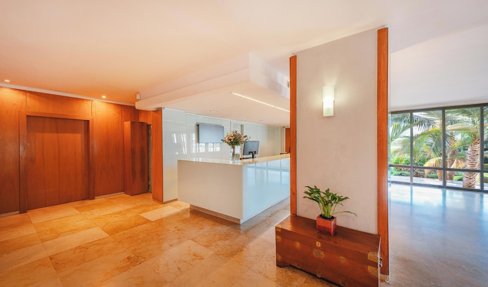 Palladium Hotel Cala Llonga - Adults Only 15/79