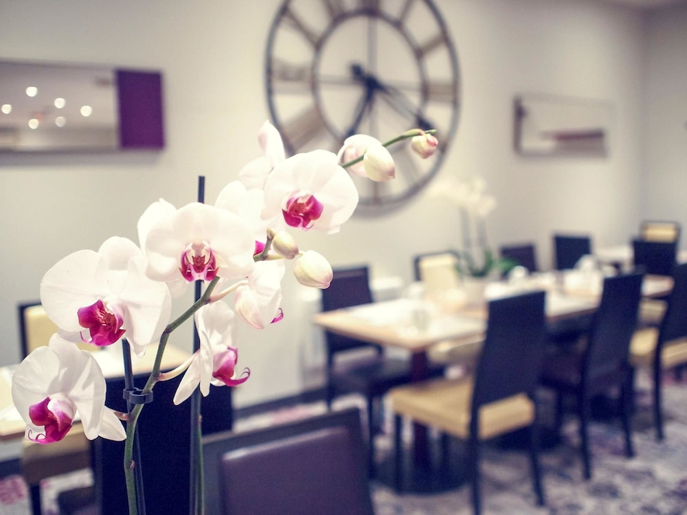 Mercure Angers Centre Gare Hotel 50/72