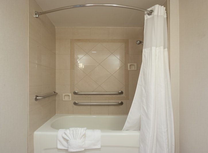 Hilton Garden Inn Atlanta Airport/Millenium Center 43/43