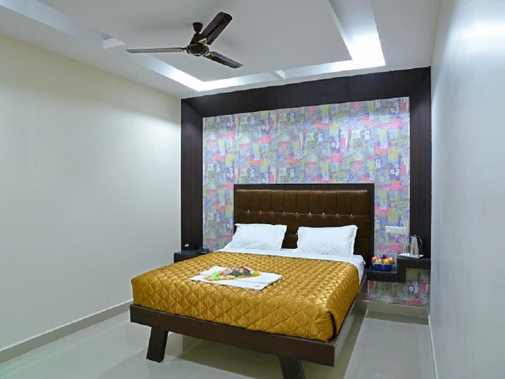 Jk Residency 18/33