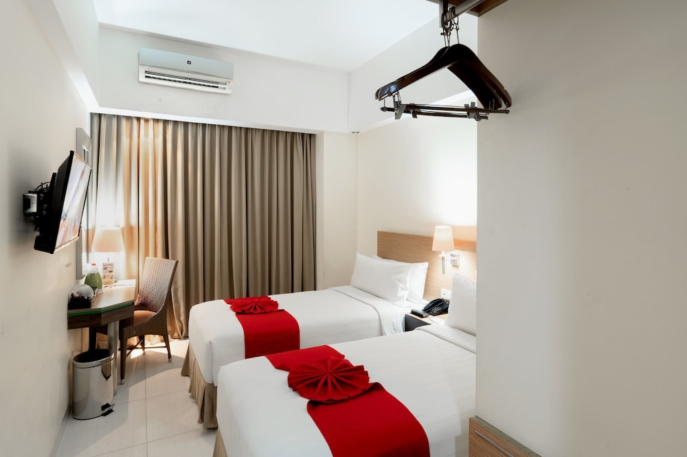 Atrium Premiere Hotel 25/53