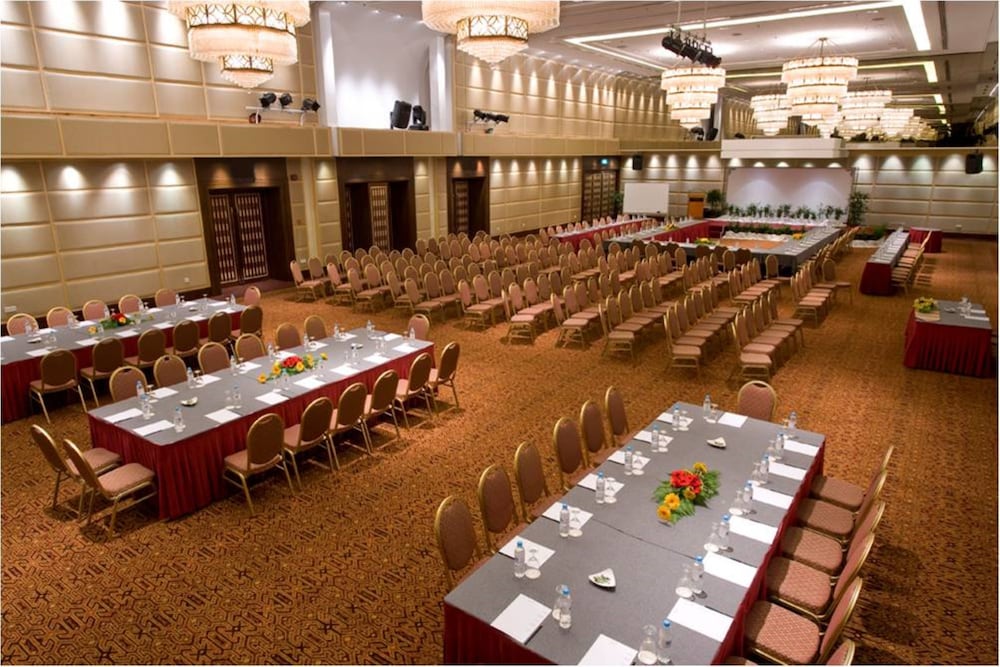 Seri Pacific Hotel Kuala Lumpur 49/61