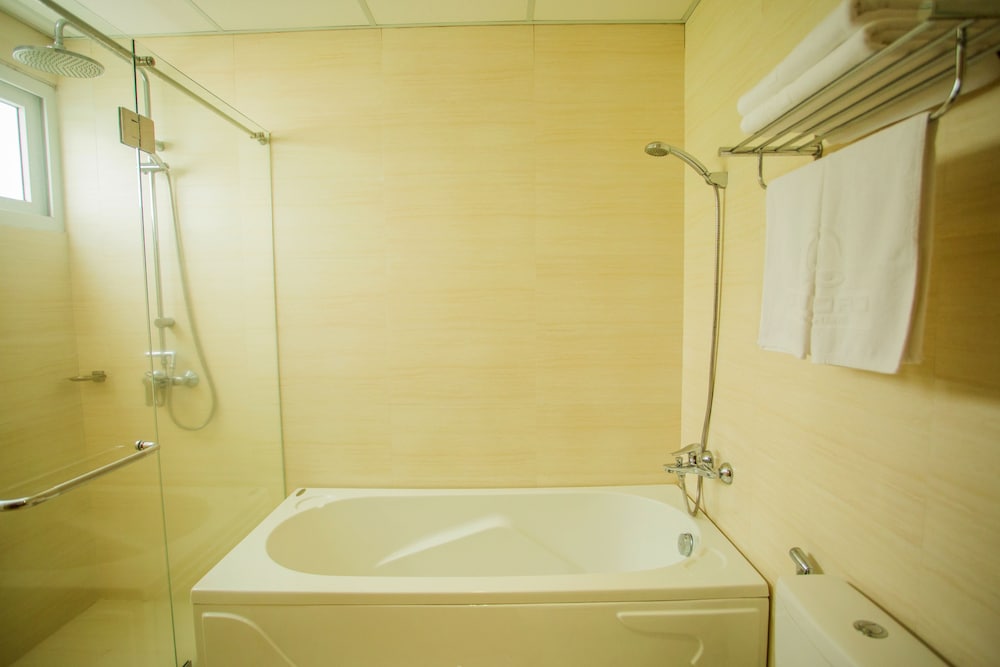 Dendro Hotel 38/39
