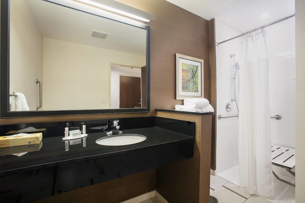 Fairfield Inn Suites Delray Beach I 95 50/50