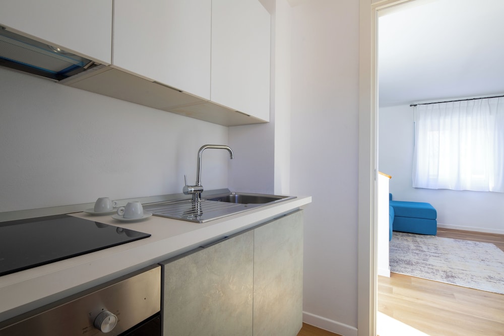 Roof Top, 2 Queen Beds, Sofa, Annex