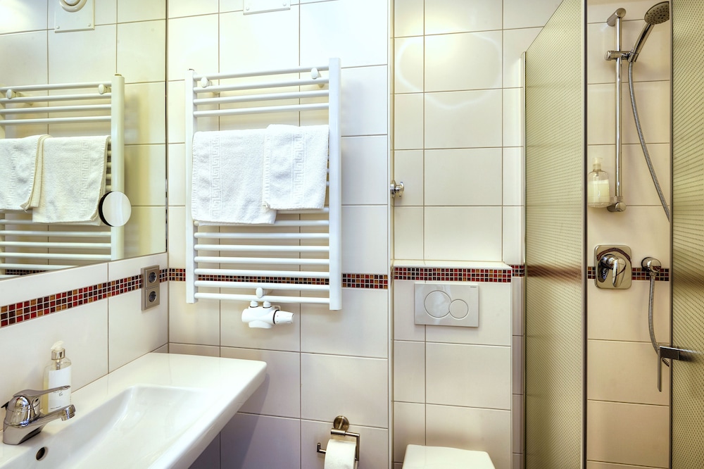 Hotel Rennschuh 46/49