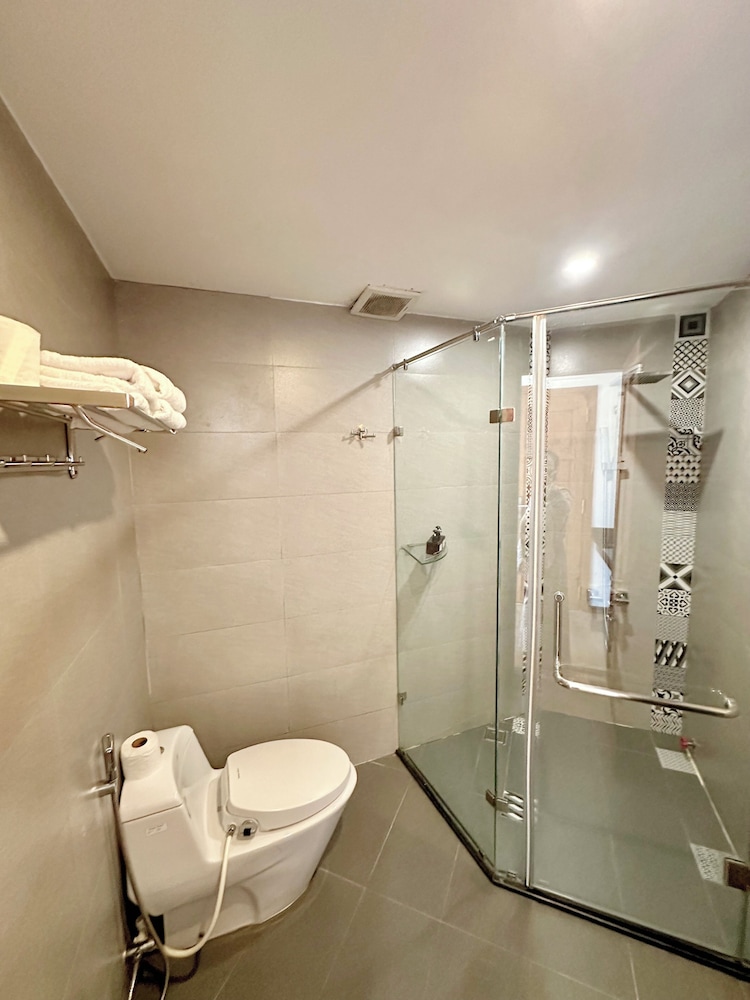 Soleil House Hostel 39/41
