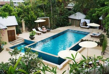 Changpuak Hotel 12/53