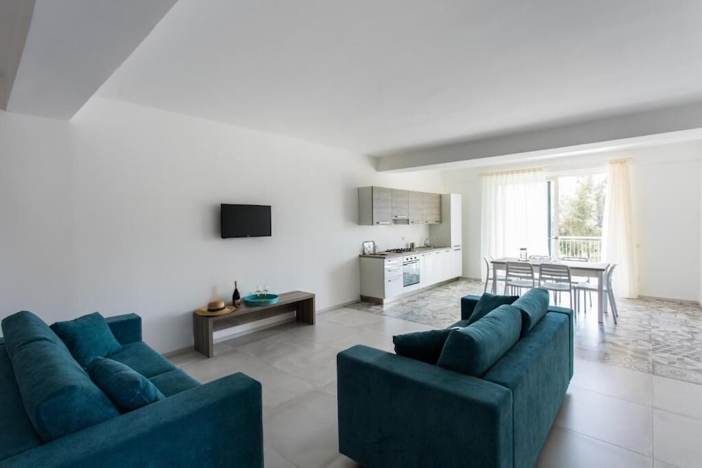 Luna Minoica Suites 42/63