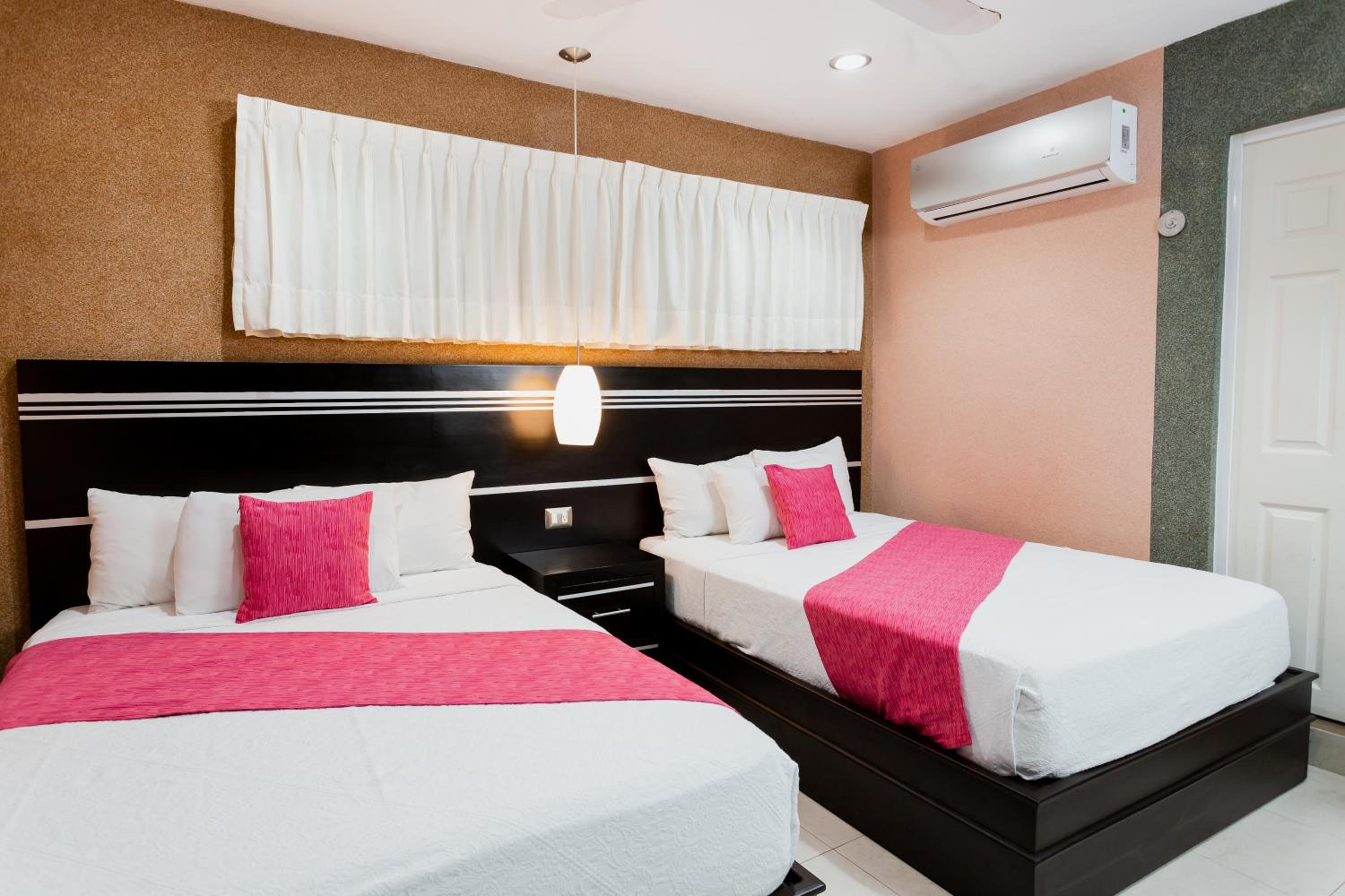 Hotel & Suites Country 14/50