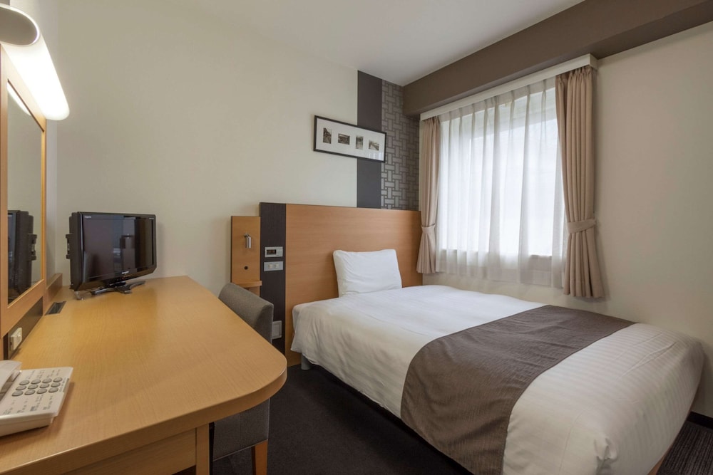 Comfort Hotel Narita 8/61