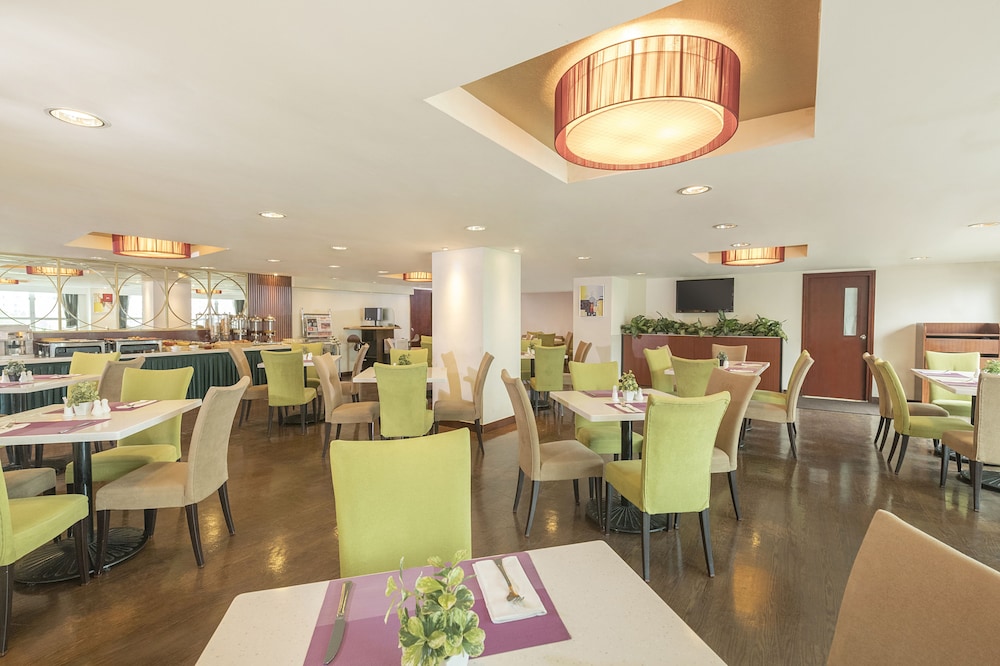 Silka Far East Hotel 37/50