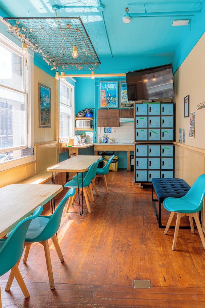 Cambie Downtown Hostel 20/27