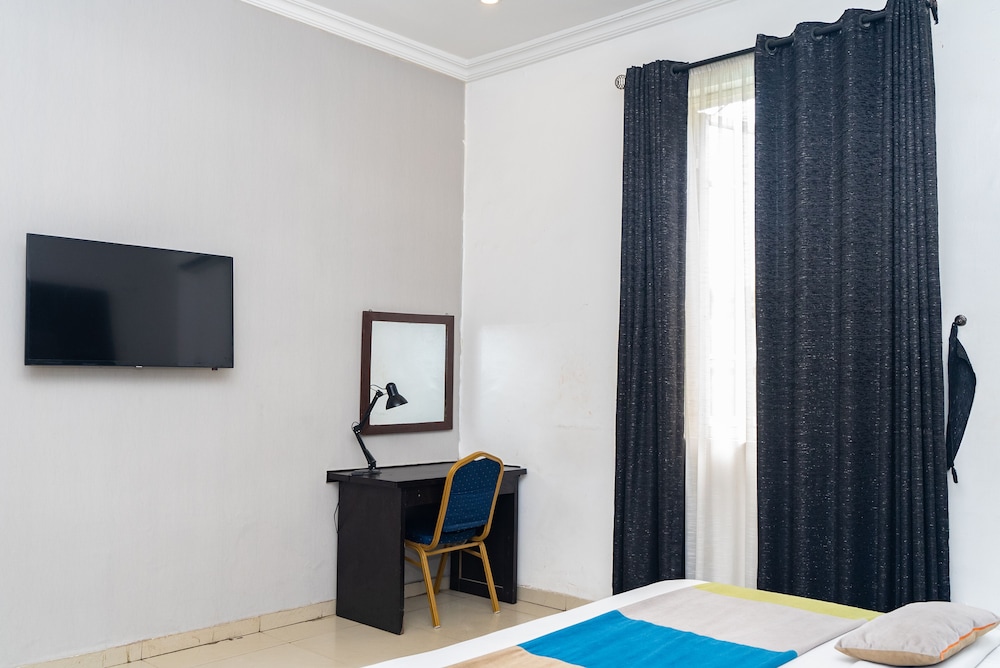 Mayors & Diplomat Suite Gra 17/22