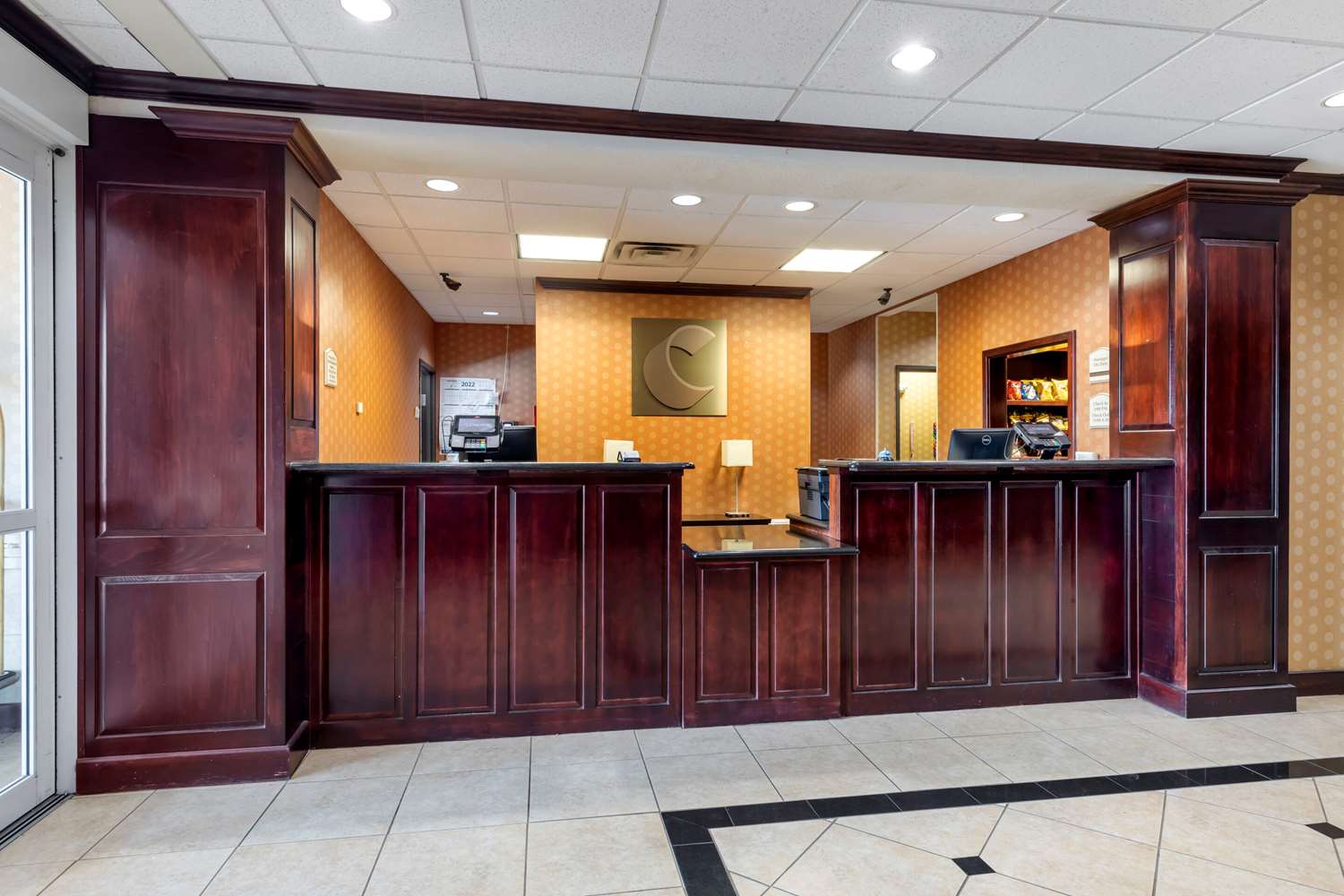 Comfort Inn Suites Denison North Lake Texoma 2/38