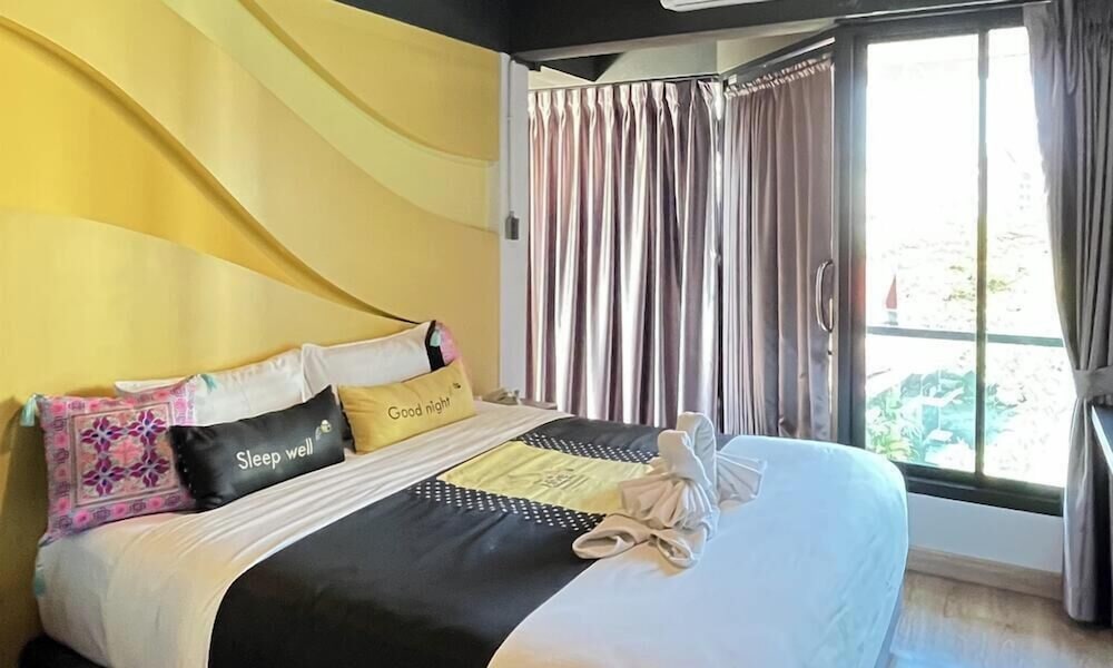 Grand, Healing, Water, Suite, King Bed