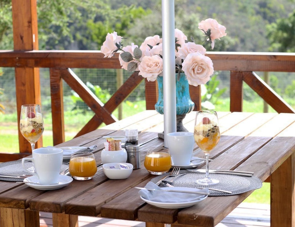 Elephant Country Guest House 12/19