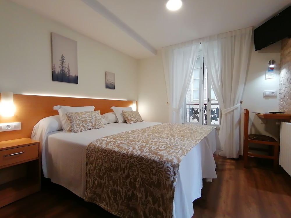 Anosa Casa Hostal 6/73