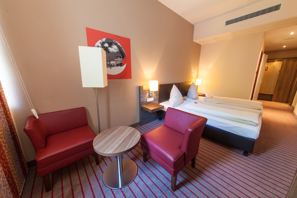 Novina Hotel Tillypark 32/71