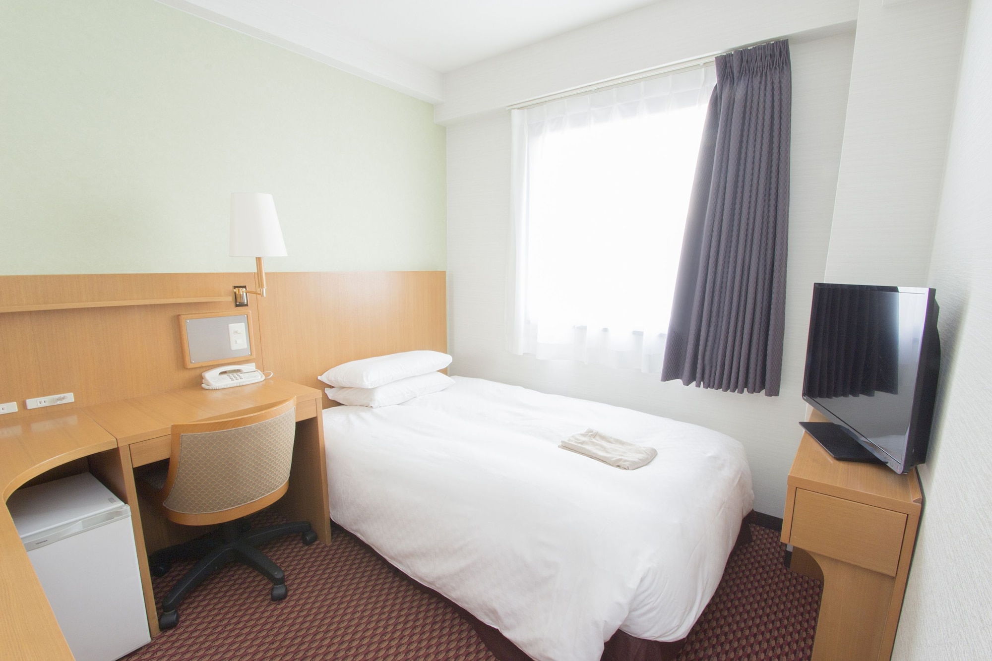 ECONOMY, DOUBLE BED