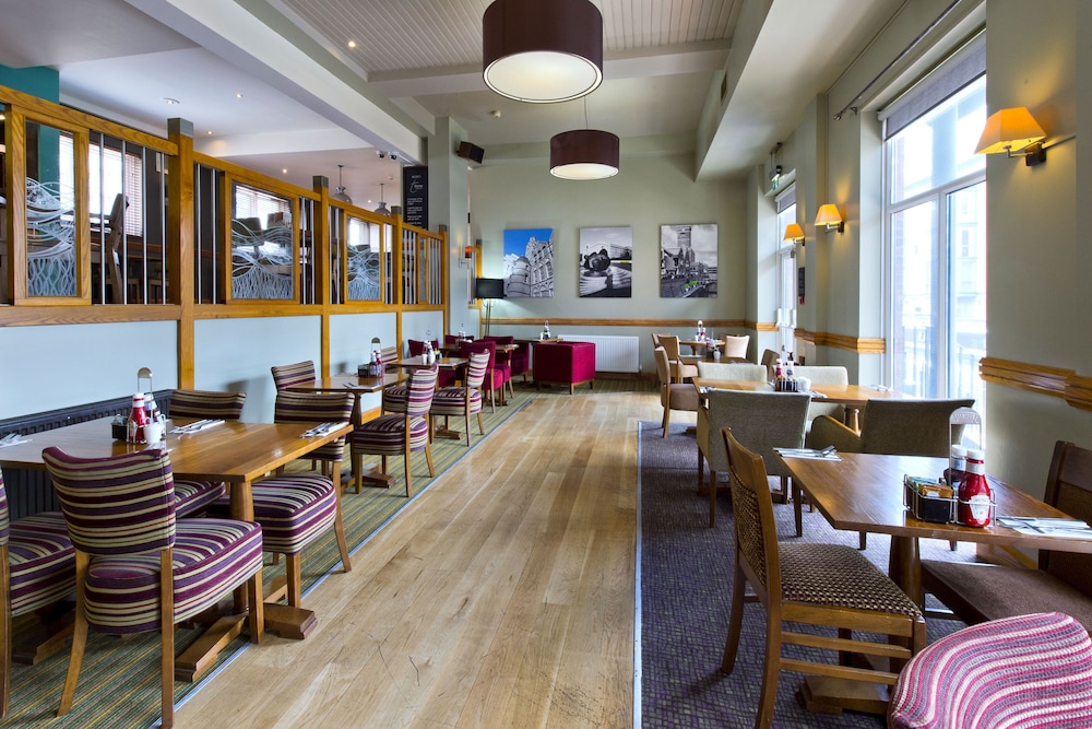 Premier Inn Birmingham City Centre Bridge Street 42/51