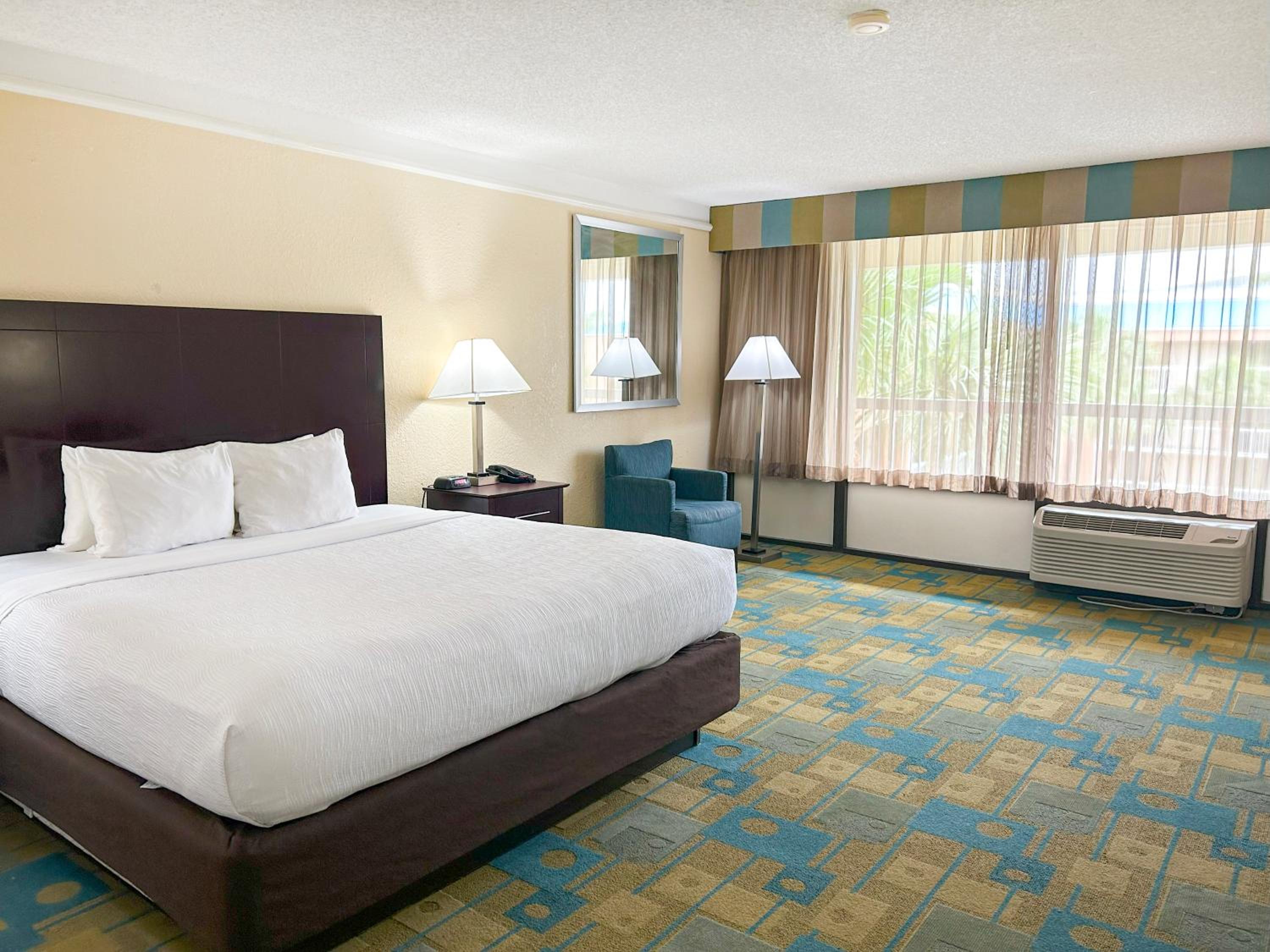 Executive, King Bed