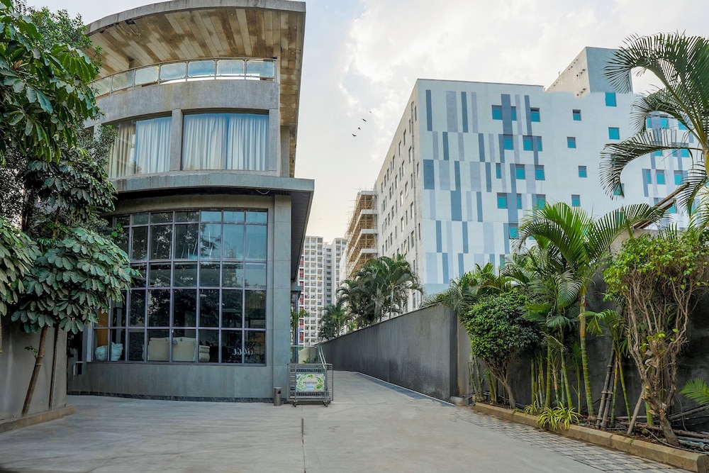 Hotel Niraali Executive 3/65