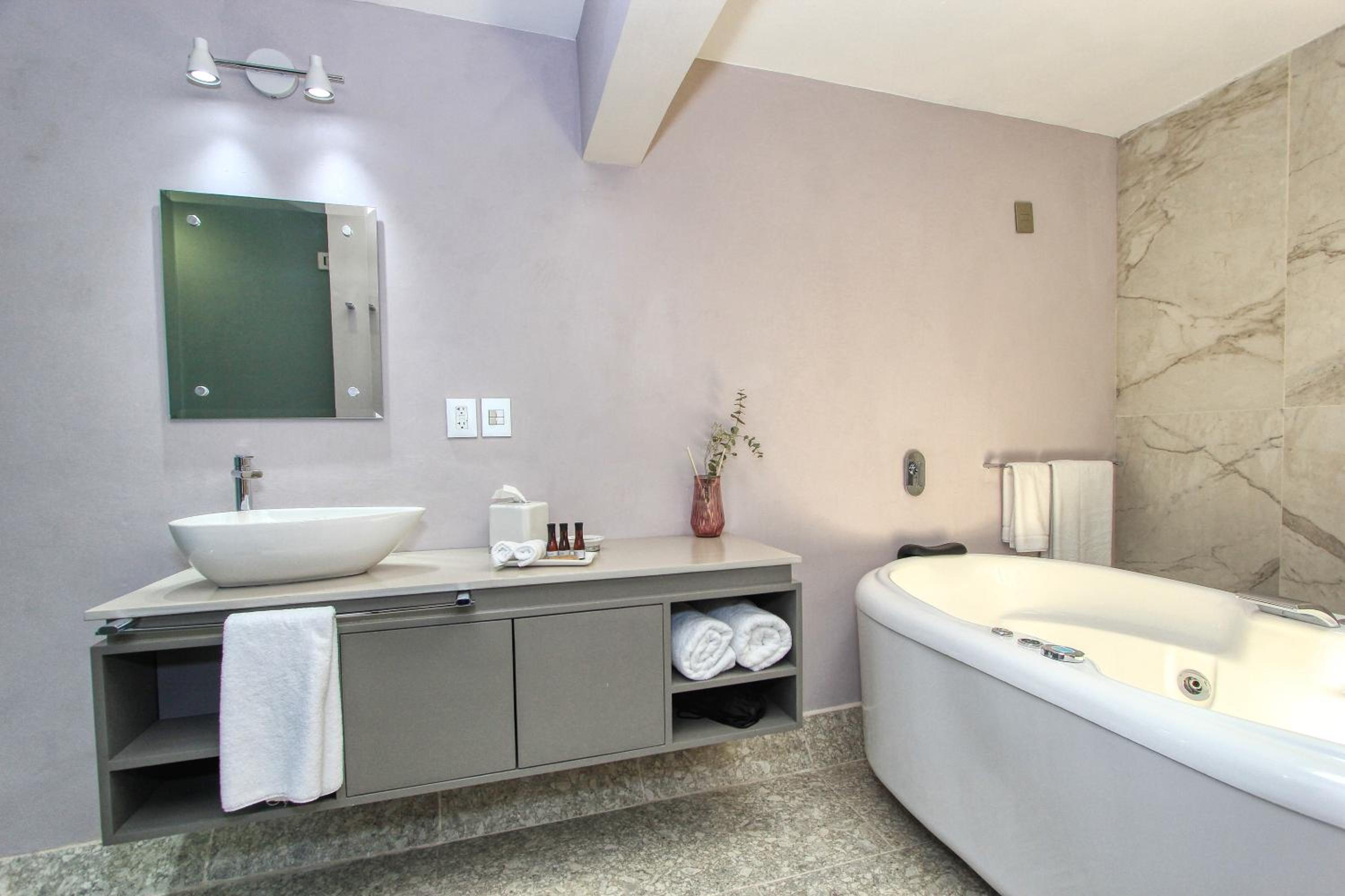 جناح جونيور، Casa Florencia Hotel Boutique 5/6