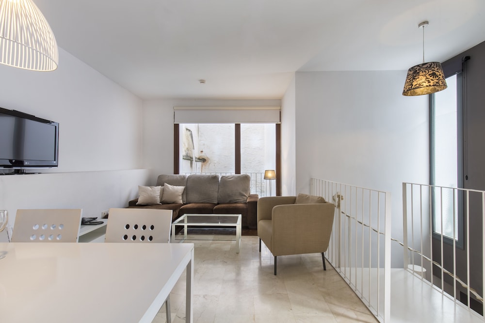 Comet Suites Elvira 28/62