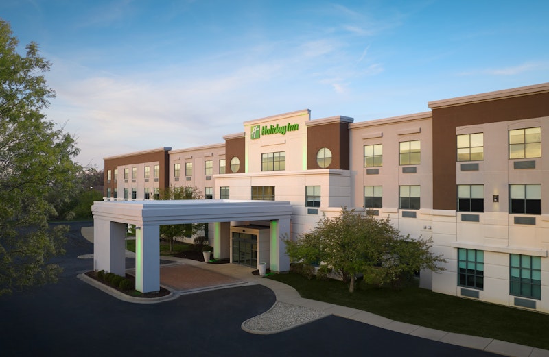 Holiday Inn Cincinnati Liberty Way an IHG Hotel 3/44