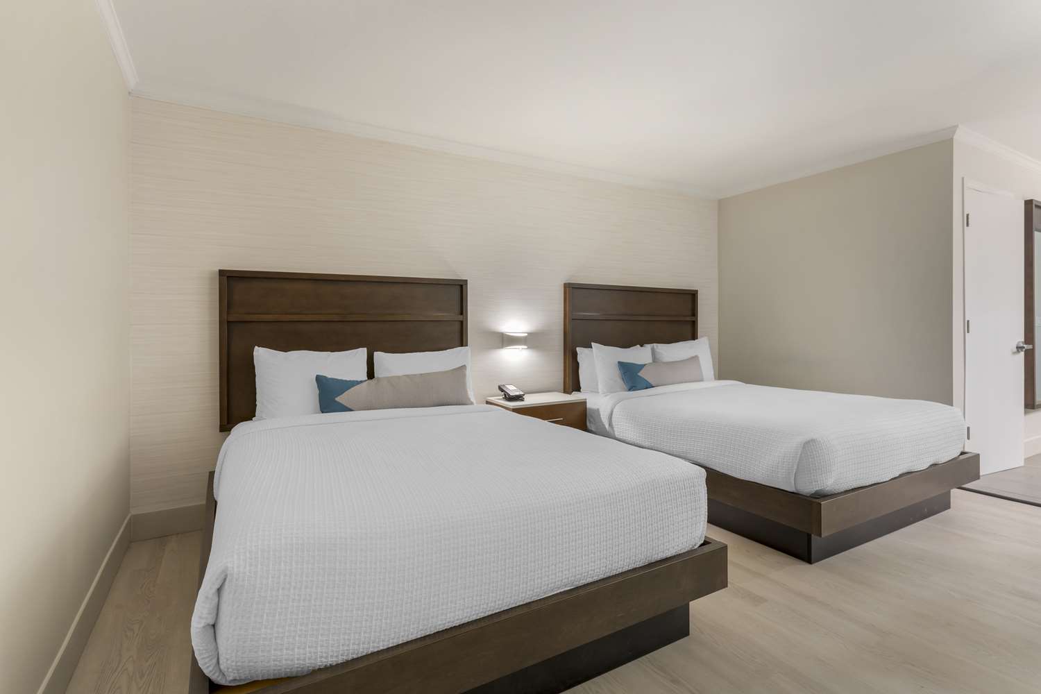 Room, 2 Queen Beds, Sofa