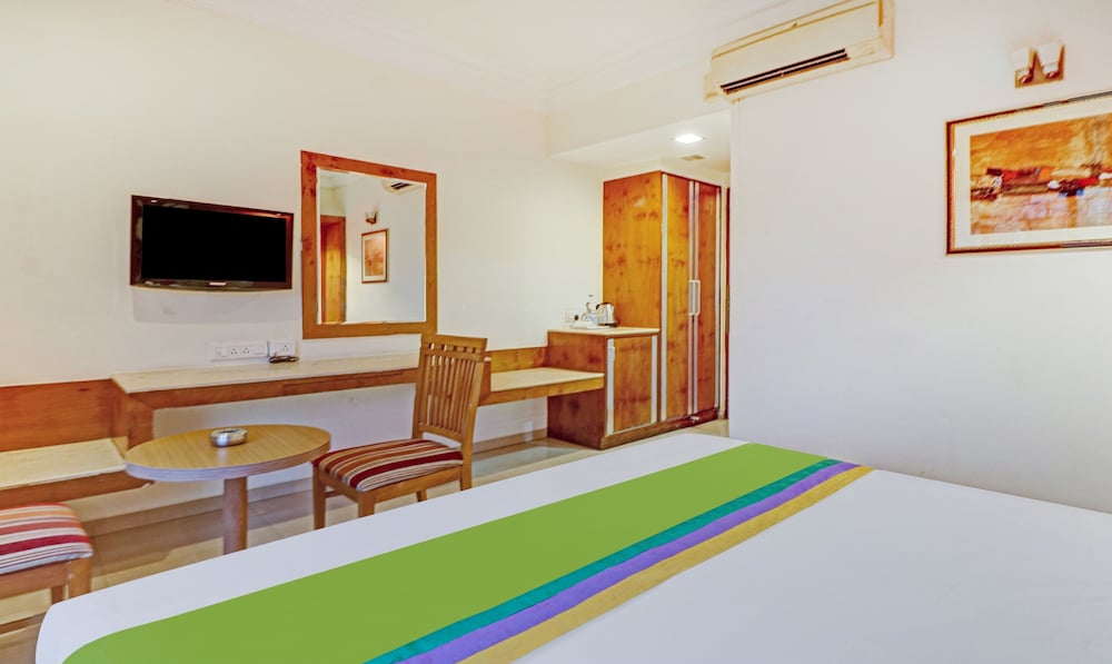 ZIP ROOMS INDIRANAGAR 20/22