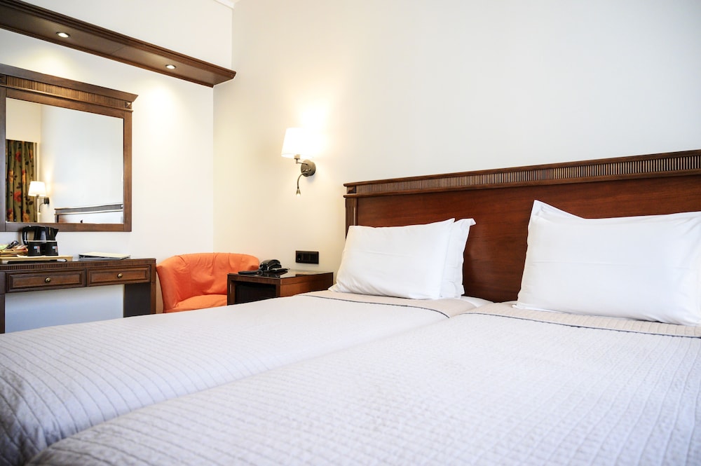 El Greco Hotel 12/56
