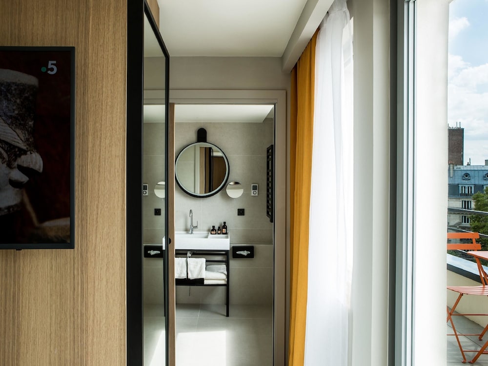Mercure Paris 17 Batignolles photo2