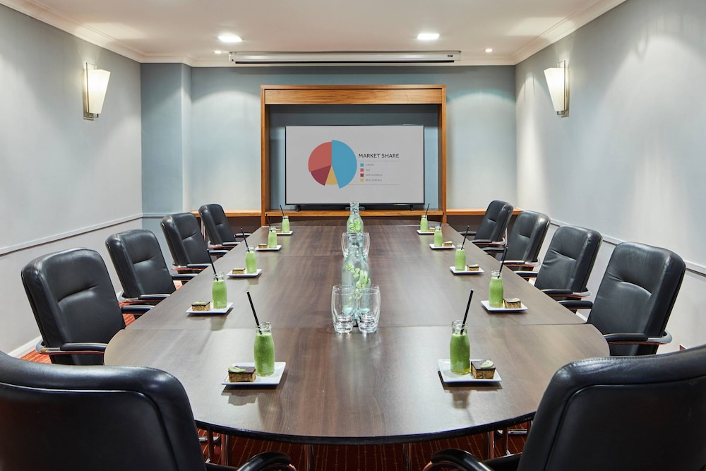 Delta Hotels by Marriott Peterborough 22/24