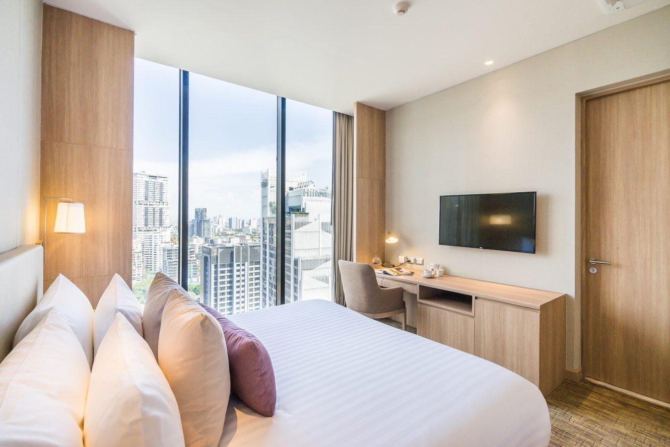 Grand, Suite, King Bed