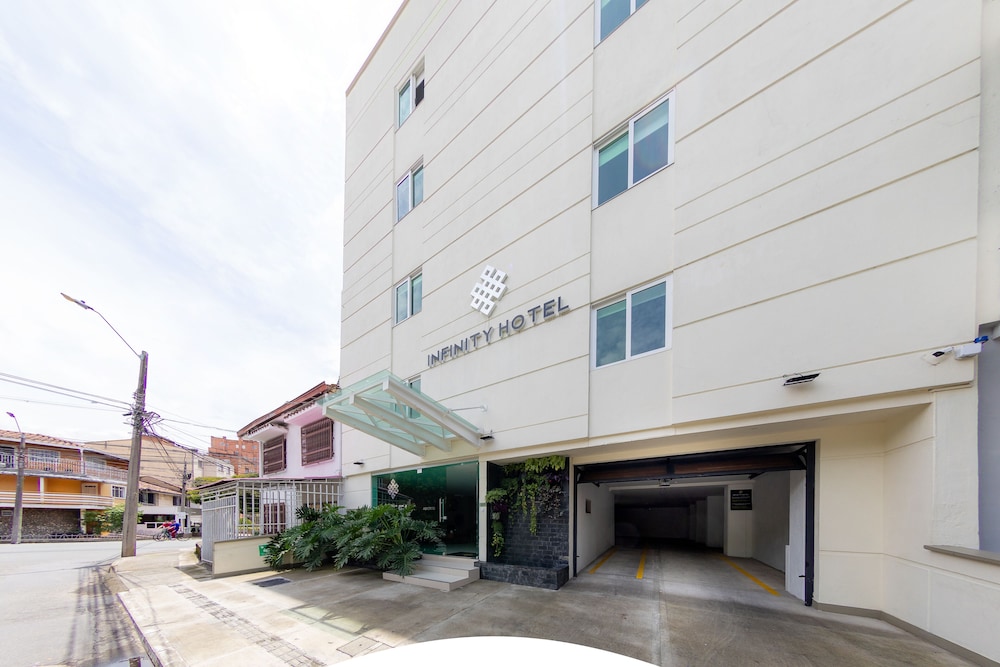 Hotel Infinity Medellin 61/67