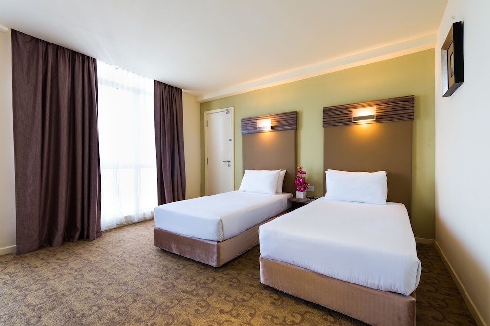 Hotel Sentral Kuantan 7/24