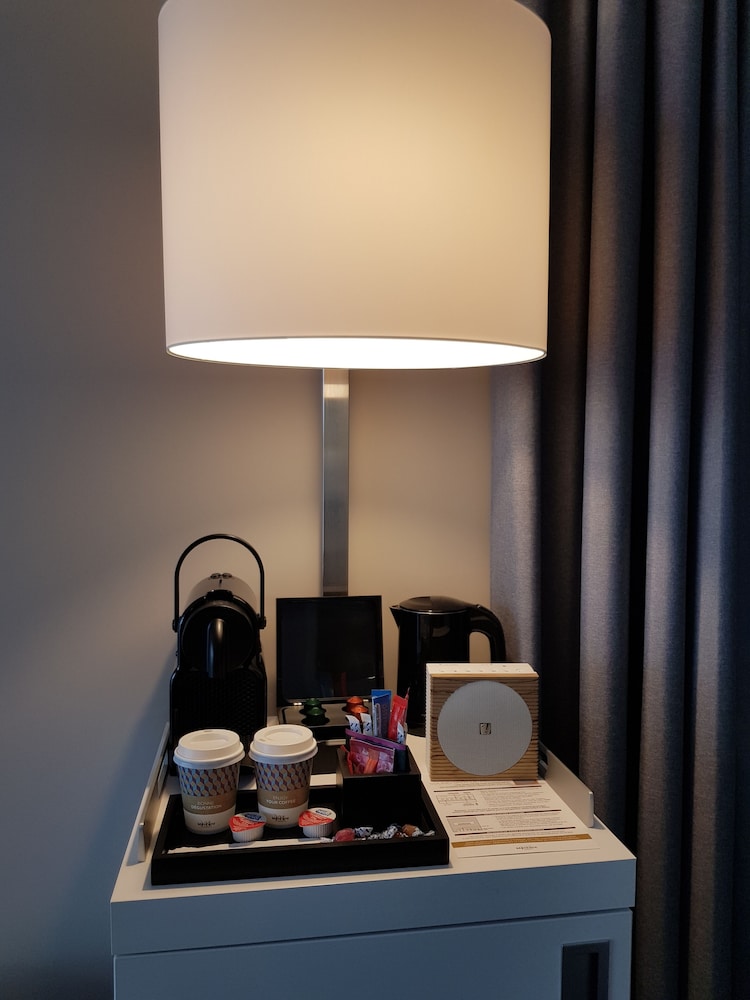 Mercure Beauvais Centre Cathedrale 39/48