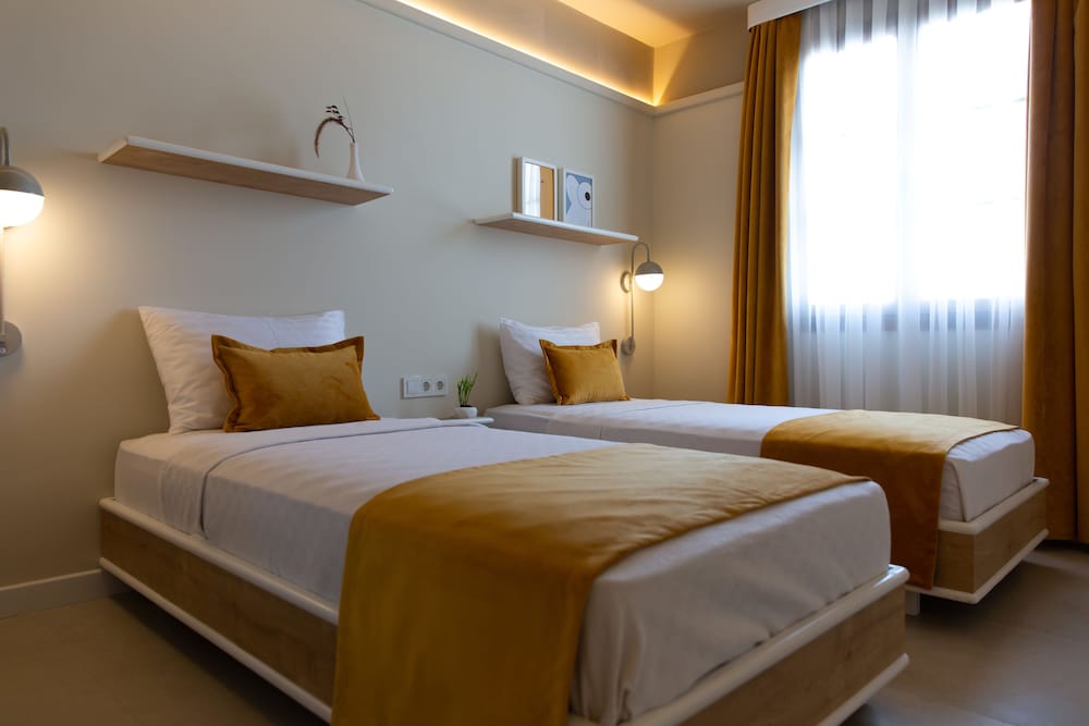 Oda Bodrum Gumusluk 9/50