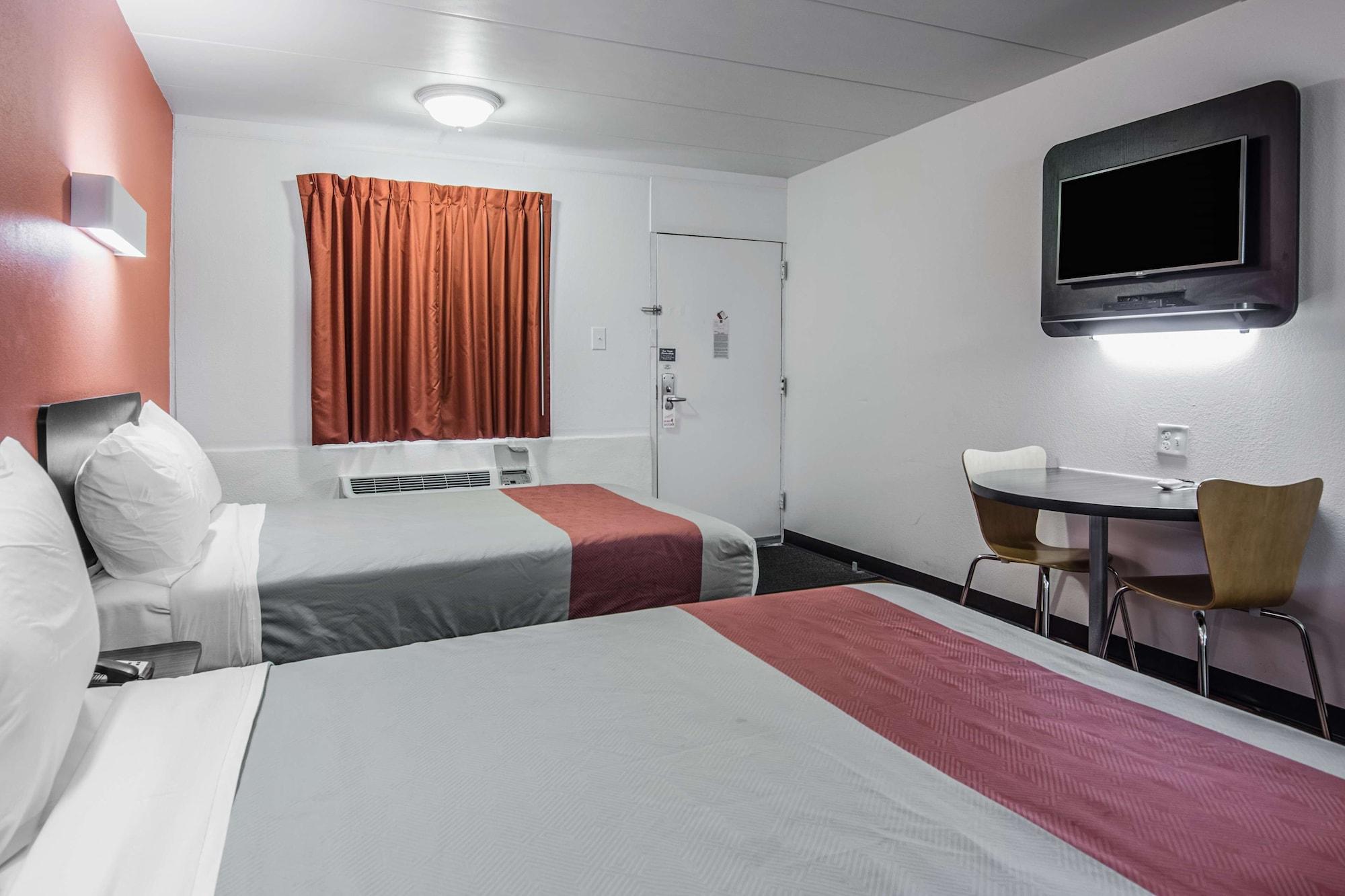 Motel6 Glassboro - Rowan University 9/64